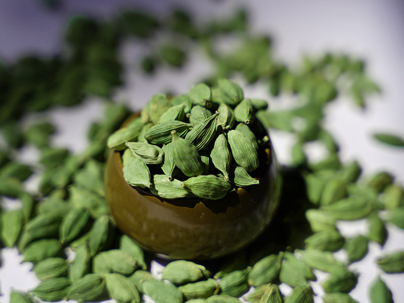Surprising Health Benefits of Green Cardamom
